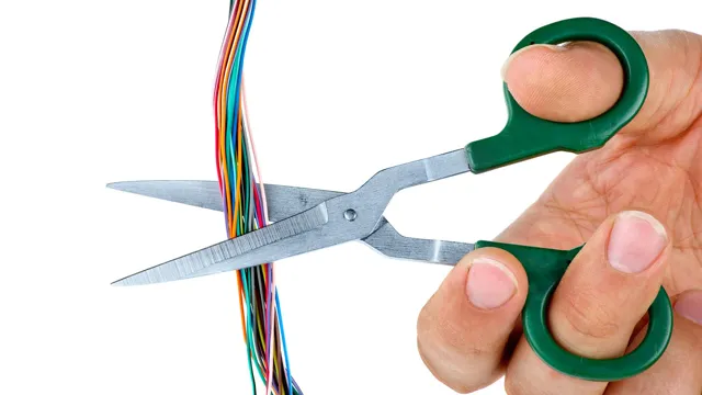 How to Cut Steel Cable Without Wire Cutters: A Beginner’s Guide
