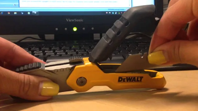 how to put blade in dewalt utility knife how to put blade in dewalt utility knife