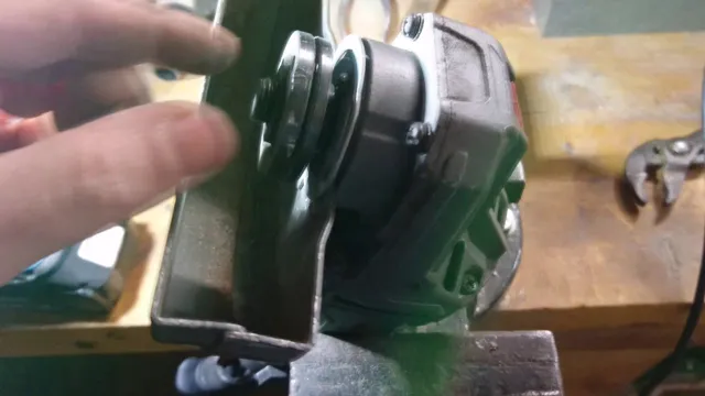 How to Remove Stuck Angle Grinder Disc Safely and Quickly: Expert Tips