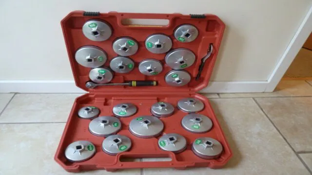 how to tighten oil filter wrench